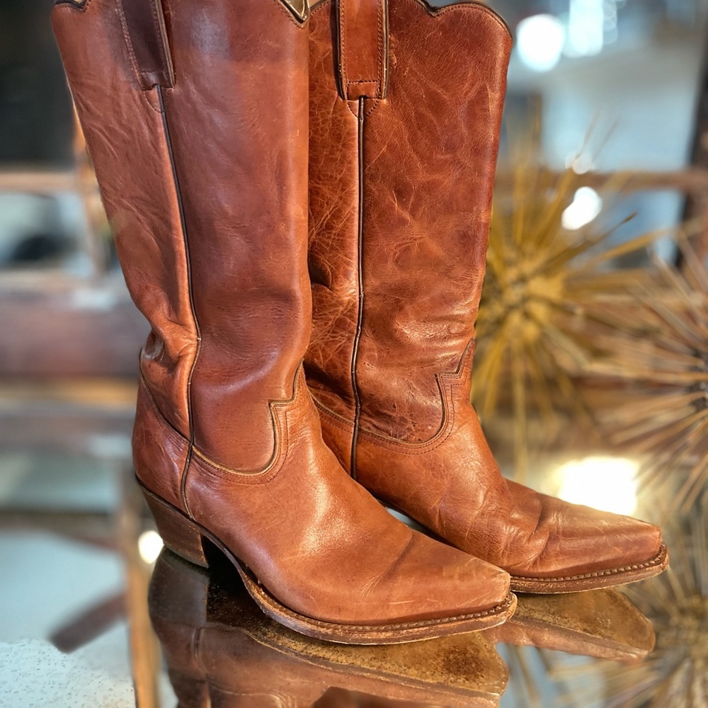 COWBOY Boots, gentle worn, brown leather Sz. 8
